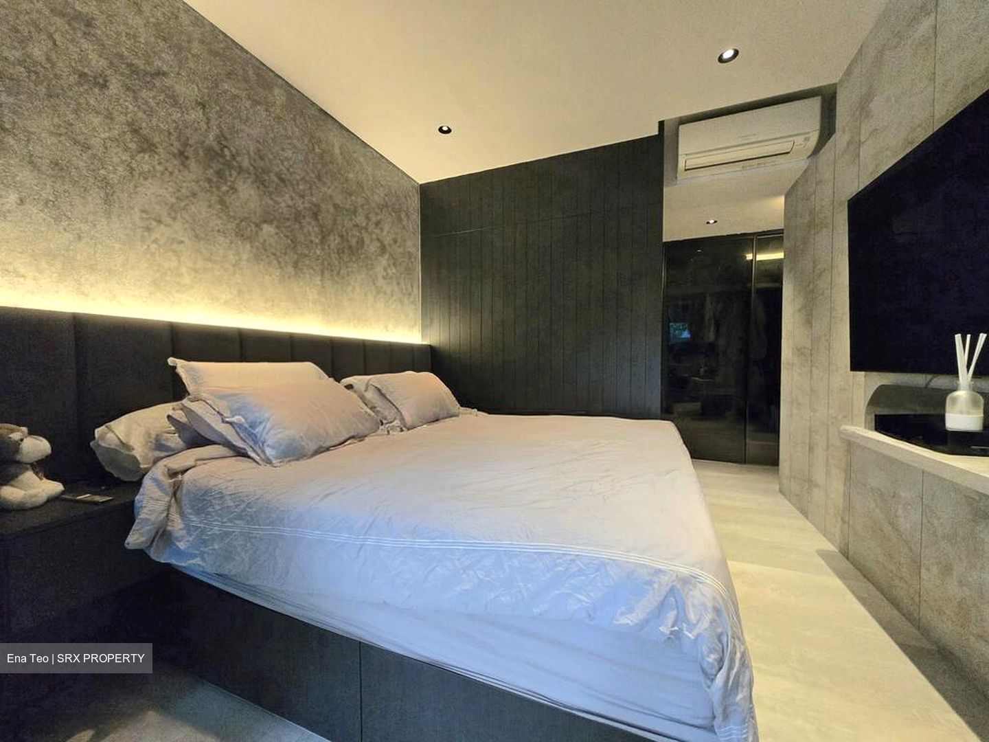 Q Bay Residences (D18), Condominium #523818091